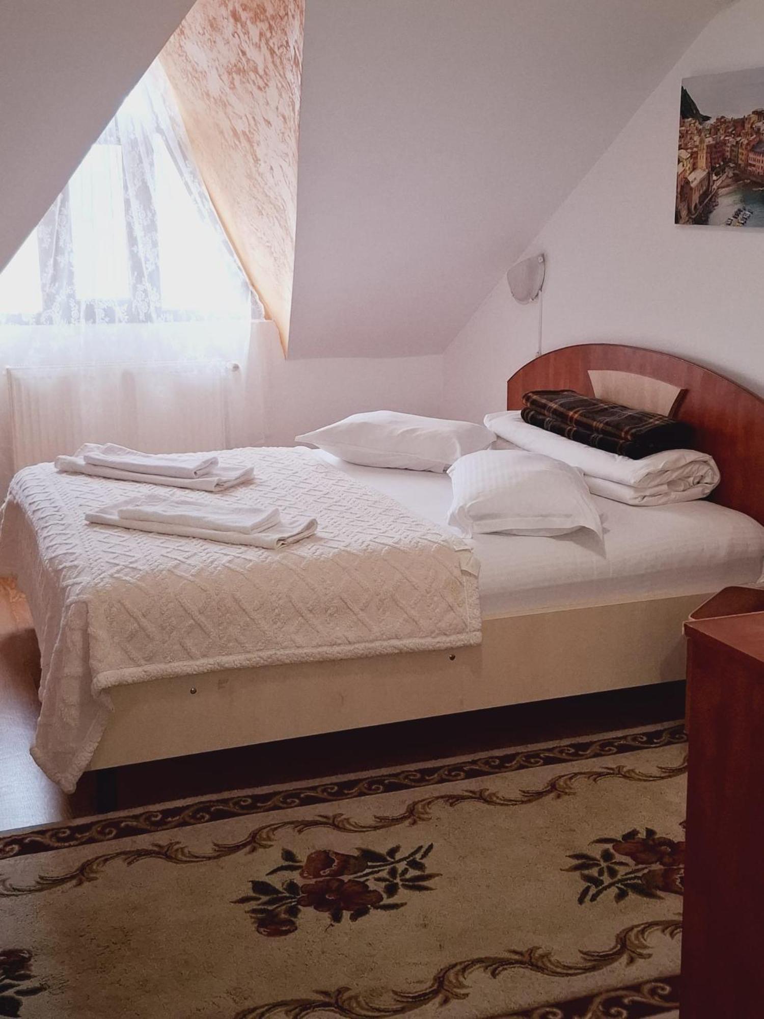 فندق Casa Boiereasca ياش الغرفة الصورة